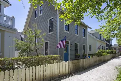 Image de Seabrook's Shore to Please, a spacious, dog-friendly home!