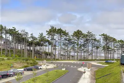 Image de New* Seabrook's Sundowner, a 2-bedroom oceanview townhome!