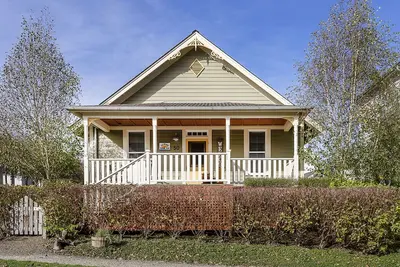 Image de Seabrook's Sunny Side Up: Dog Friendly!