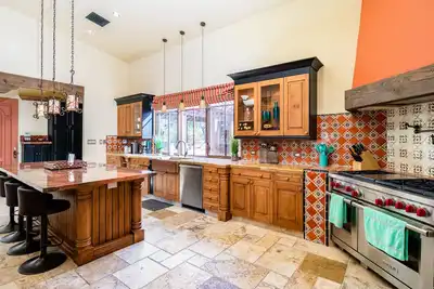 Image de Beautiful Desert Oassis in the heart of Cave Creek