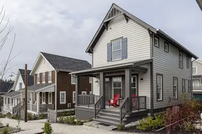 Image de *New* Seabrook's Tide & Seak: Close to Outdoor Pool!