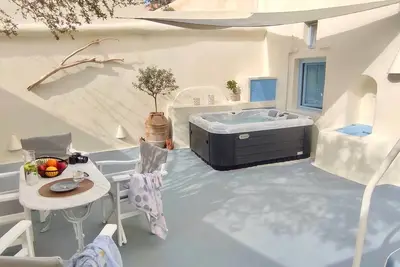 The Cave Complex | A Terre Cave Villas