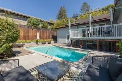 Image de Sonoma Green House-Pool-Close to Winery-Peaceful