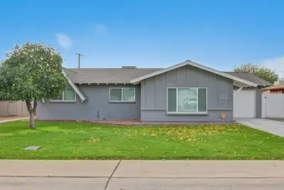 Image de Marvelous 3 Bedroom Home w/ Pool