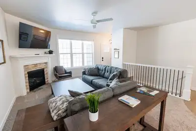 Image de New Construction home- walking distance to downtown Sister Bay!