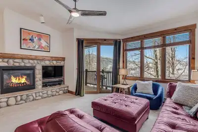 Image de Spacious Mtn Townhouse w/ Garage, Pool & Spa #1061