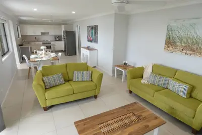 Image de Mooloolaba Beach House- Pet friendly
