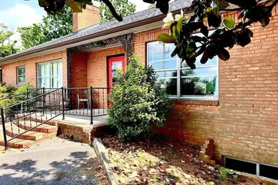 Image de Magnolia Apt- Best Bang for $
