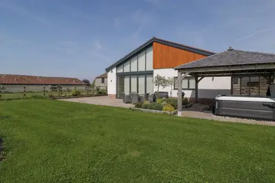 Image de Bilsham Meadows, family friendly, luxury holiday cottage in Aust