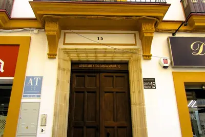 Image de Apartamentos Santa María 15