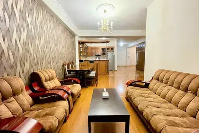 Image de Luxury Apartment for big families, at the heart of Yerevan, in North Avenue.