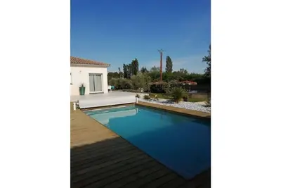 Image de Villa de vacances + Studio indépendant à Uzès (7 km)