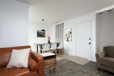 3 Bed 2 Bath Renovated Cozy Rustic Home