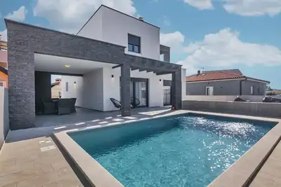 Image de Maison de vacances Pula pour 1 - 8 personnes avec 4 chambres Ă coucher - Maison de vacances