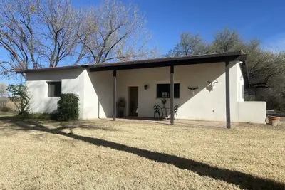 Image de Tranquil, romantic casita just minutes from Tubac, Az.