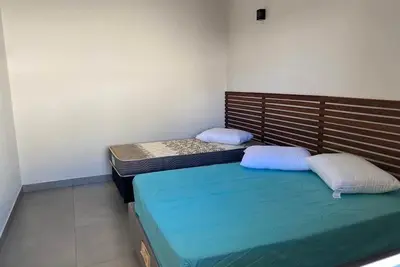 Image de Cozy 2-bedroom building