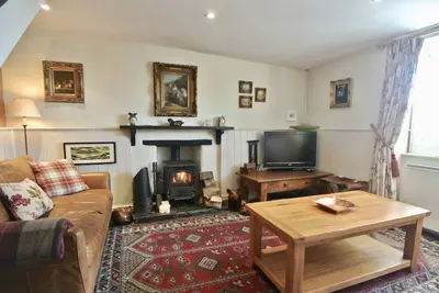 Image de Charming cottage in gorgeous village by the sea