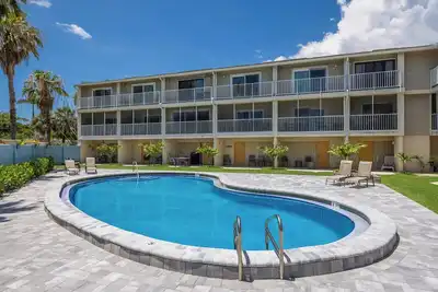 Image de Enjoy Sunsets at Fully Equipped 2br at the Beach!