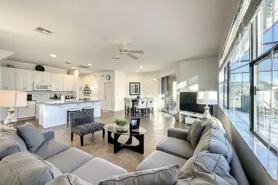 Image de Five Bed South Facing Pool close to Disney