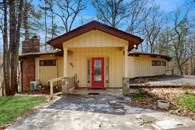 Two-story, dog-friendly home with two kitchens, central Ac, & gas fireplaces