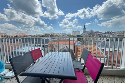 Image de Appartement Moderne Centre-Ville, Proche Plage, 5 Couchages, Parking Privé