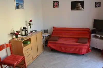 Image de Appartement Climatisé, Calme, Proche Centre Port et Plage pour 4 Personnes
