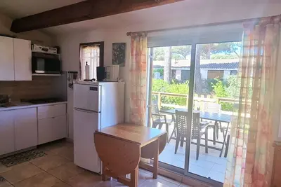 Image de Villa cosy climatisée, 10 min plage, piscine, parking privé