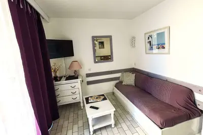 Image de Studio alcĂ´ve avec terrasse, piscine et proche Aqualand, Cap d'Agde