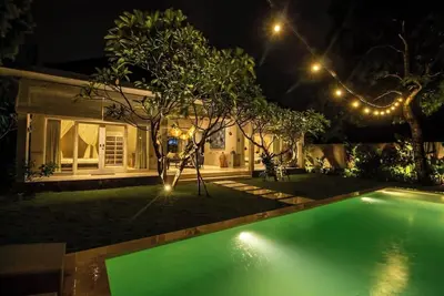 Image de Villa Shanti - Industrial-tropical villa, near Canggu beach