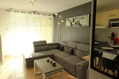 Image de Charmant T3 à Montauban-de-Luchon, 41m², véranda, jardin sud 58m², parking sécurisé