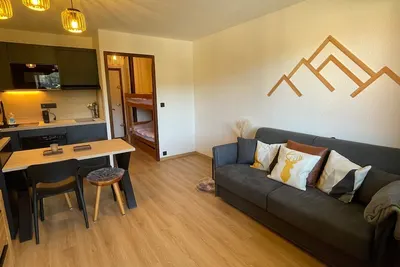 Image de Studio 4 pers. à Samoëns, proche centre avec balcon, parking et casier à skis