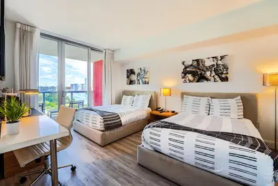 Image de Studio@BeachWalk Great North Views