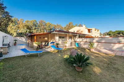 Maison de vacances \"Ibiscus Rosa 1\" avec vue sur les montagnes, terrasse et A/C