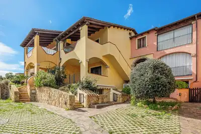 Image de Maison de vacances \"Résidence Orizzonti App N 3\" avec terrasse privée et A/C
