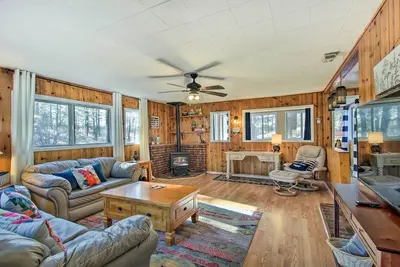 Image de Near Fool Hollow Lake & Trails: Family Cabin