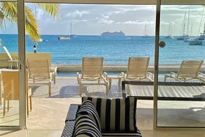 Image de Condo on the beach La Siesta w/ backup generator; beach and sunsets!