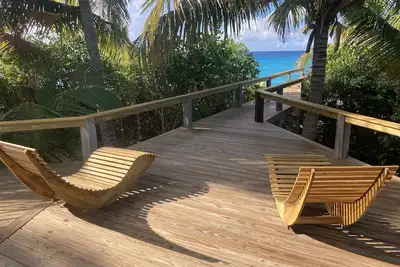 Image de Bahamas oceanfront paradise. 250 off if you stay 8 nights.