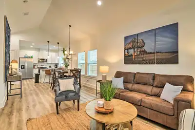 Image de 4 Mi to Boat Ramp: Charming Rockport Home