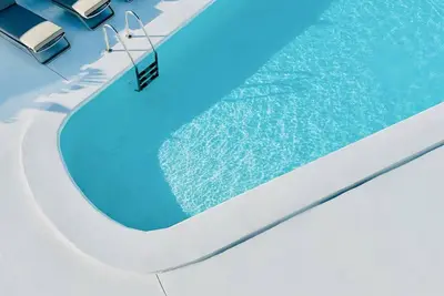 Cih Apartments