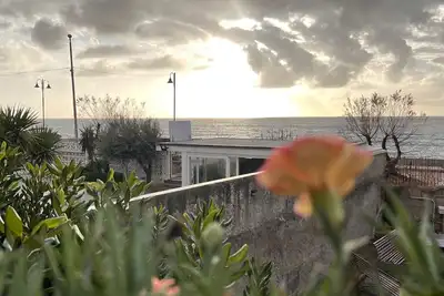 Image de Appartement confortable et moderne sur la mer