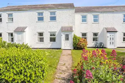 Image de Brynelian, pet friendly, country holiday cottage in Moelfre