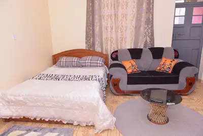 Image de @Studio available in a clean and quiet environment a few minutes drive from jkia