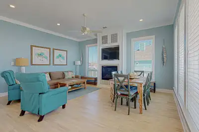 Image de Rancho Azul: 3  Br, 2  Ba House in Crystal Beach, Sleeps 10