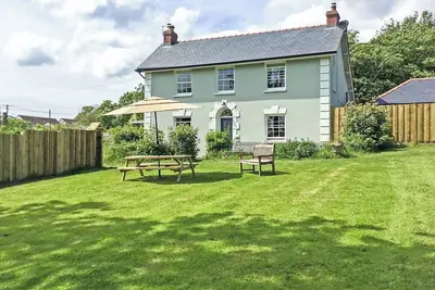 Image de Picked for its superb character and charm and location close to the coast.