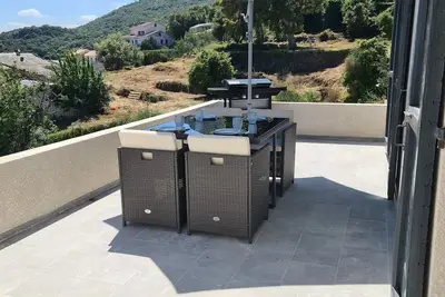 Image de Appartement calme dans villa vue mer imprenable au début du cap corse ****