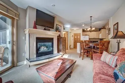 Image de Silver Mill 8173-1Br-Walk to Slopes! Kids Ski Free! by RedAwning