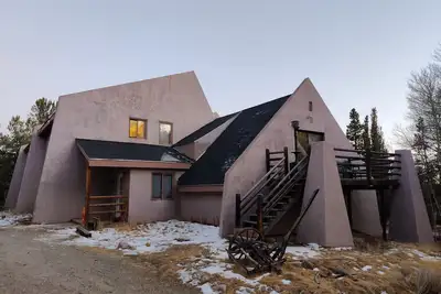 Image de Spacious Mountain Home with Hot Tub on 10 Acres, Nearby Skiing