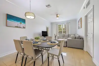 Image de Is2-104 - New Listing - Modern Unit
