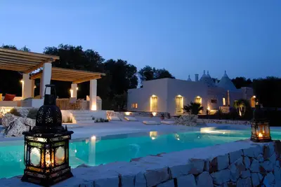 Image de Private villa with swimming pool immersed in the nature of the Valle d'Itria
