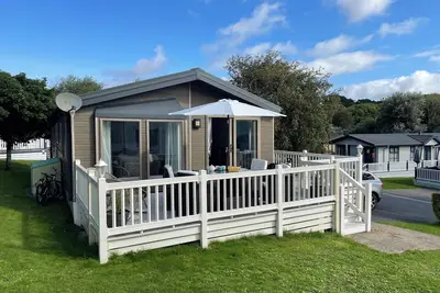 Image de Spacious and comfortable holiday lodge in country park setting.